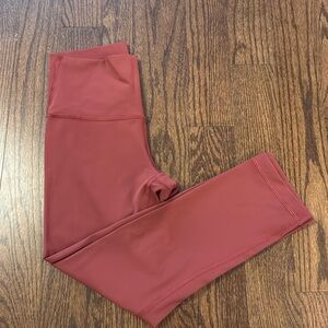 Lululemon 23” crop Wunder train size 4